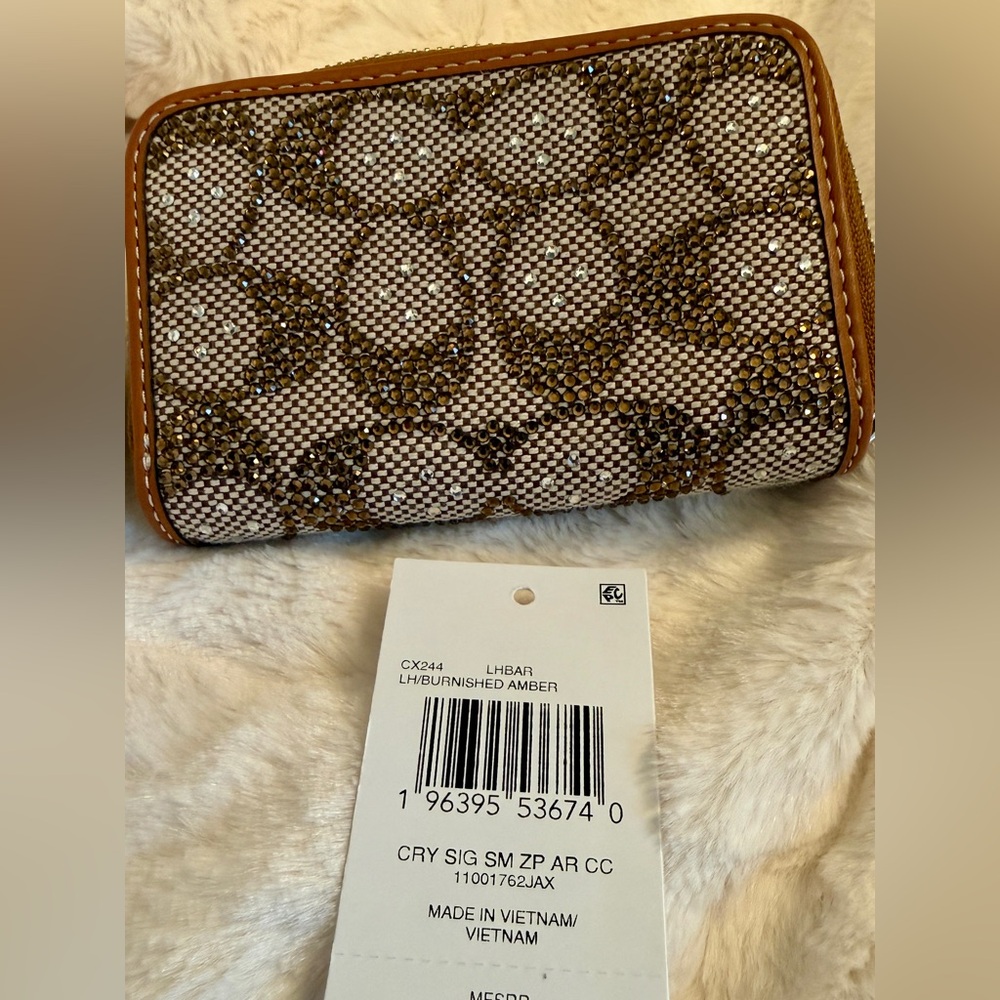 Like New Coach crystal jacquard zip around card case wallet - Picture 6 of 6